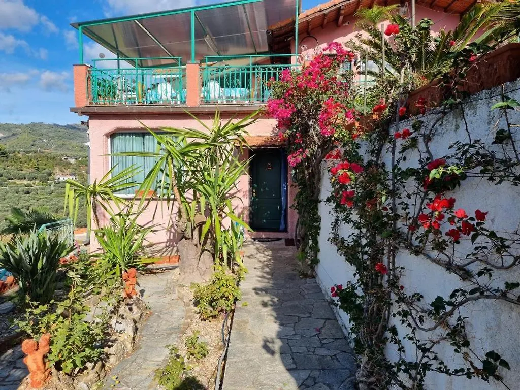 Apartment Villa Astra Imperia